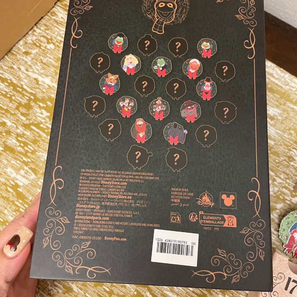 2025 The Muppet Christmas Carol Advent Pins - Message to see what's available !! - Picture 10 of 11